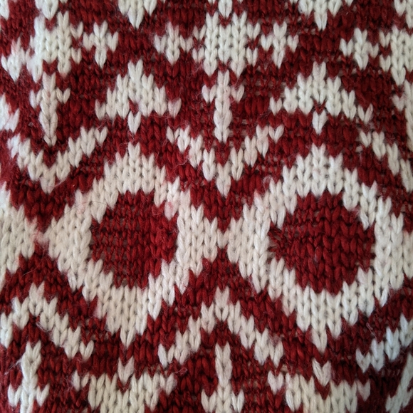 Jessica Simpson sweater - Picture 3 of 5